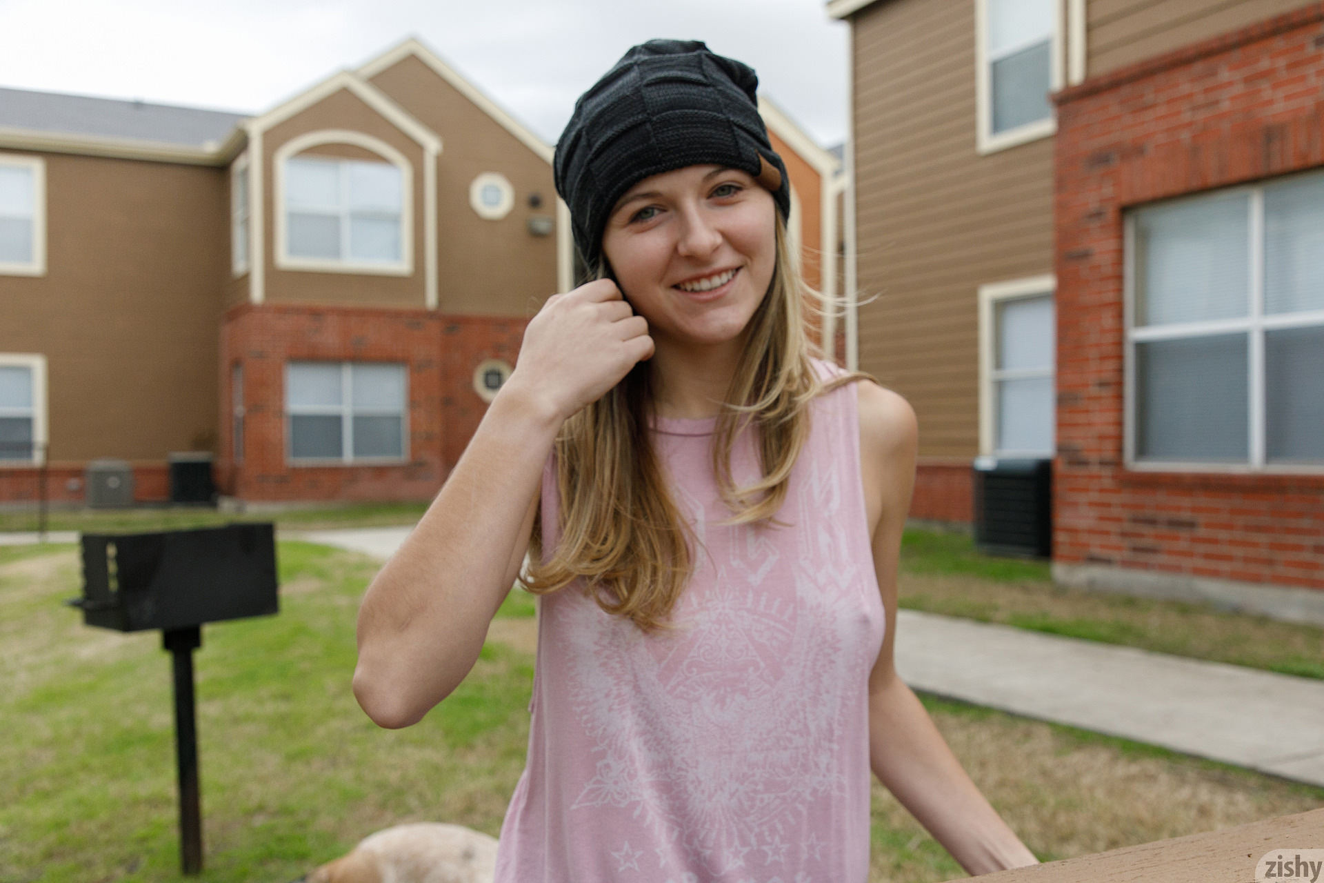 Katie Darling Rescued By An Angel 04